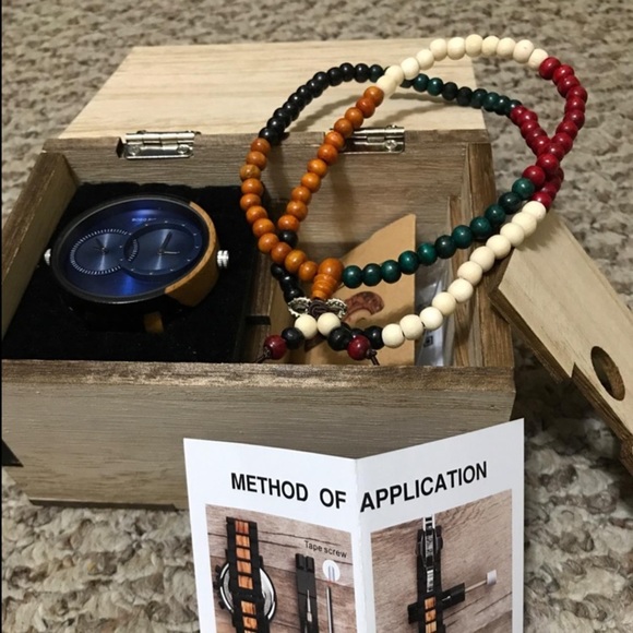 BLUE WOODEN UNISEX MEN WOMAN CASUAL WORK WATCH NEW